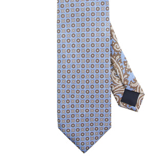 
  
      Lt blue/tan diamond tie
    
